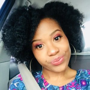 Meet your Posher, Ilissa